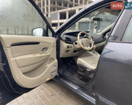 Серый Рено Сценик, объемом двигателя 1.6 л и пробегом 215 тыс. км за 6350 $, фото 6 на Automoto.ua