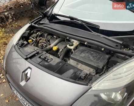 Сірий Рено Сценік, об'ємом двигуна 0 л та пробігом 207 тис. км за 6700 $, фото 29 на Automoto.ua