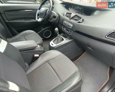 Рено Сценік 2011 у Чернігові на Automoto.ua Сірий Рено Сценік, об'ємом двигуна 1.5 л та пробігом 220 тис. км за 6500 $, фото 2 на Automoto.ua