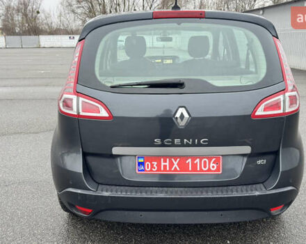 Серый Рено Сценик, объемом двигателя 1.5 л и пробегом 234 тыс. км за 7300 $, фото 4 на Automoto.ua