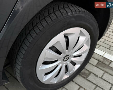 Сірий Рено Сценік, об'ємом двигуна 1.6 л та пробігом 231 тис. км за 7300 $, фото 13 на Automoto.ua