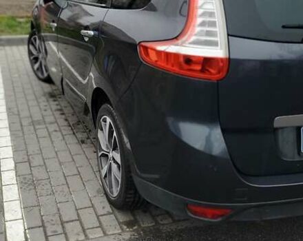 Серый Рено Сценик, объемом двигателя 1.6 л и пробегом 227 тыс. км за 8150 $, фото 6 на Automoto.ua