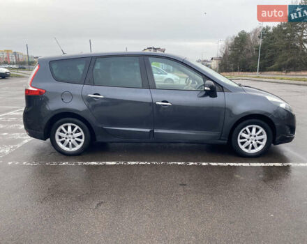 Сірий Рено Сценік, об'ємом двигуна 1.6 л та пробігом 215 тис. км за 6350 $, фото 5 на Automoto.ua