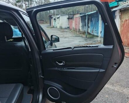 Серый Рено Сценик, объемом двигателя 1.5 л и пробегом 222 тыс. км за 7000 $, фото 24 на Automoto.ua