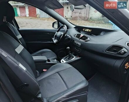 Серый Рено Сценик, объемом двигателя 1.5 л и пробегом 222 тыс. км за 7000 $, фото 20 на Automoto.ua