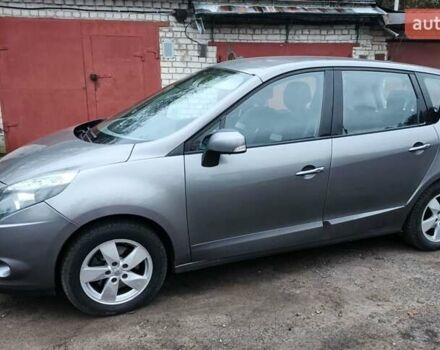 Серый Рено Сценик, объемом двигателя 1.5 л и пробегом 222 тыс. км за 7000 $, фото 3 на Automoto.ua