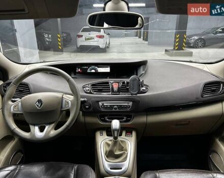 Серый Рено Сценик, объемом двигателя 2 л и пробегом 165 тыс. км за 7800 $, фото 8 на Automoto.ua
