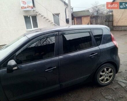 Серый Рено Сценик, объемом двигателя 1.5 л и пробегом 340 тыс. км за 4733 $, фото 3 на Automoto.ua