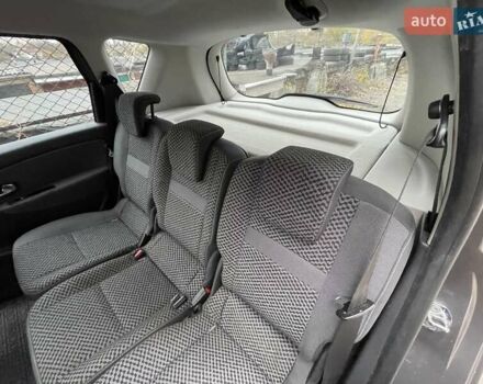 Сірий Рено Сценік, об'ємом двигуна 0 л та пробігом 207 тис. км за 6700 $, фото 18 на Automoto.ua