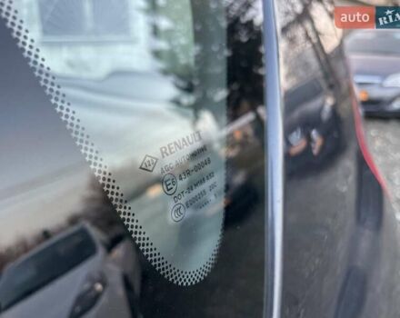 Серый Рено Сценик, объемом двигателя 1.6 л и пробегом 241 тыс. км за 7500 $, фото 48 на Automoto.ua