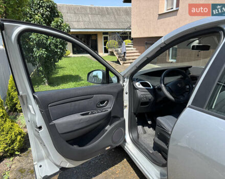 Серый Рено Сценик, объемом двигателя 1.6 л и пробегом 358 тыс. км за 6700 $, фото 10 на Automoto.ua