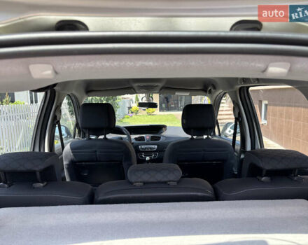 Серый Рено Сценик, объемом двигателя 1.6 л и пробегом 358 тыс. км за 6700 $, фото 6 на Automoto.ua