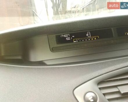 Серый Рено Сценик, объемом двигателя 1.5 л и пробегом 227 тыс. км за 7100 $, фото 8 на Automoto.ua