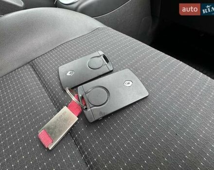 Сірий Рено Сценік, об'ємом двигуна 1.6 л та пробігом 233 тис. км за 7999 $, фото 39 на Automoto.ua