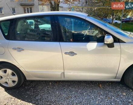 Серый Рено Сценик, объемом двигателя 1.5 л и пробегом 176 тыс. км за 6299 $, фото 41 на Automoto.ua