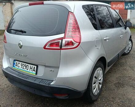 Сірий Рено Сценік, об'ємом двигуна 1.5 л та пробігом 183 тис. км за 7100 $, фото 8 на Automoto.ua