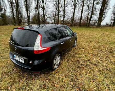 Серый Рено Сценик, объемом двигателя 1.5 л и пробегом 266 тыс. км за 7800 $, фото 4 на Automoto.ua