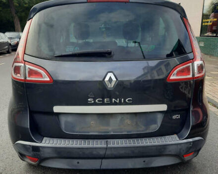 Рено Сценік 2011 у Луцьку на Automoto.ua Сірий Рено Сценік, об'ємом двигуна 1.6 л та пробігом 231 тис. км за 6300 $, фото 3 на Automoto.ua