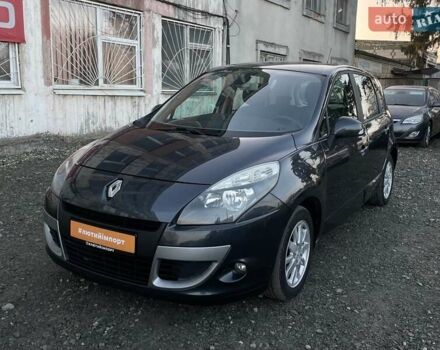 Серый Рено Сценик, объемом двигателя 1.6 л и пробегом 241 тыс. км за 7500 $, фото 1 на Automoto.ua