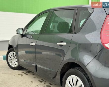 Сірий Рено Сценік, об'ємом двигуна 1.6 л та пробігом 233 тис. км за 7999 $, фото 26 на Automoto.ua