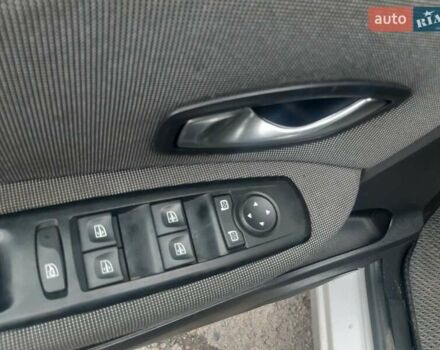 Сірий Рено Сценік, об'ємом двигуна 1.46 л та пробігом 194 тис. км за 5500 $, фото 12 на Automoto.ua