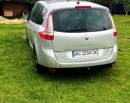 Серый Рено Сценик, объемом двигателя 1.5 л и пробегом 0 тыс. км за 8000 $, фото 3 на Automoto.ua