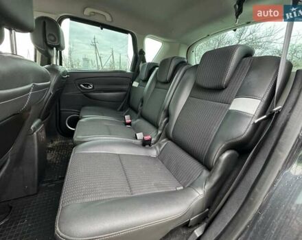 Сірий Рено Сценік, об'ємом двигуна 1.6 л та пробігом 233 тис. км за 8300 $, фото 37 на Automoto.ua