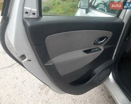 Сірий Рено Сценік, об'ємом двигуна 1.46 л та пробігом 194 тис. км за 5500 $, фото 11 на Automoto.ua