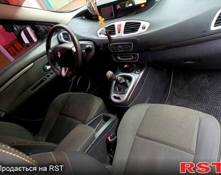 Серый Рено Сценик, объемом двигателя 1.5 л и пробегом 275 тыс. км за 6900 $, фото 11 на Automoto.ua