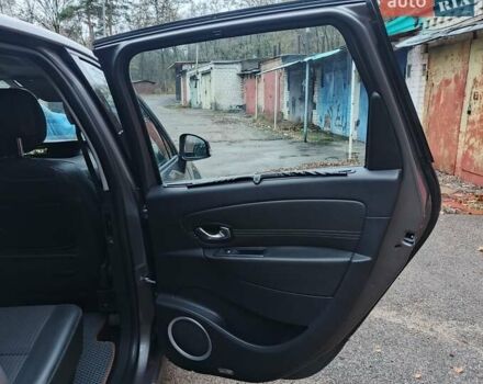 Серый Рено Сценик, объемом двигателя 1.5 л и пробегом 222 тыс. км за 7000 $, фото 27 на Automoto.ua