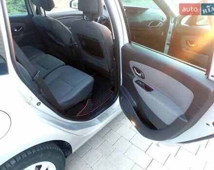 Серый Рено Сценик, объемом двигателя 1.5 л и пробегом 309 тыс. км за 6300 $, фото 12 на Automoto.ua