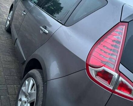 Серый Рено Сценик, объемом двигателя 1.46 л и пробегом 301 тыс. км за 5650 $, фото 9 на Automoto.ua