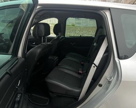 Серый Рено Сценик, объемом двигателя 1.6 л и пробегом 165 тыс. км за 8800 $, фото 12 на Automoto.ua