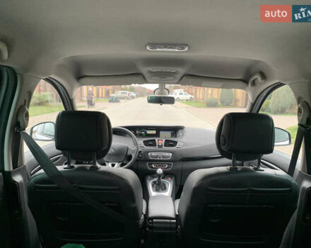 Серый Рено Сценик, объемом двигателя 1.5 л и пробегом 209 тыс. км за 7400 $, фото 17 на Automoto.ua