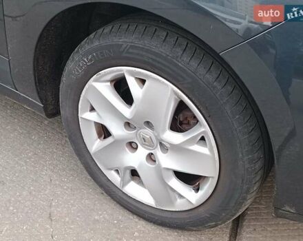 Серый Рено Сценик, объемом двигателя 1.6 л и пробегом 206 тыс. км за 7790 $, фото 5 на Automoto.ua