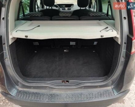 Сірий Рено Сценік, об'ємом двигуна 1.6 л та пробігом 280 тис. км за 7700 $, фото 8 на Automoto.ua