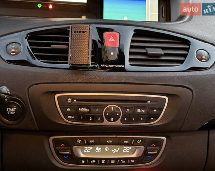 Сірий Рено Сценік, об'ємом двигуна 1.6 л та пробігом 231 тис. км за 7300 $, фото 11 на Automoto.ua