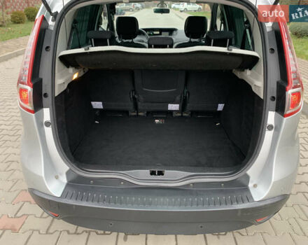 Серый Рено Сценик, объемом двигателя 1.5 л и пробегом 209 тыс. км за 7400 $, фото 18 на Automoto.ua