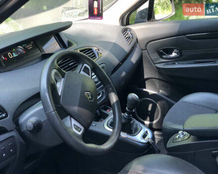 Сірий Рено Сценік, об'ємом двигуна 1.6 л та пробігом 285 тис. км за 6999 $, фото 11 на Automoto.ua