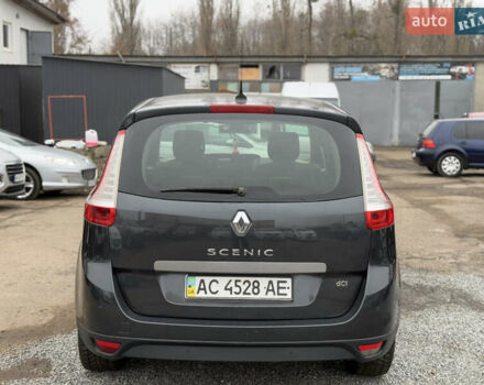 Серый Рено Сценик, объемом двигателя 1.46 л и пробегом 302 тыс. км за 6800 $, фото 10 на Automoto.ua