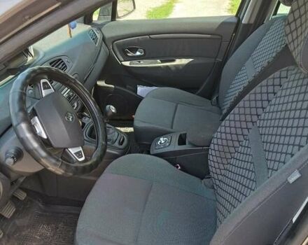 Сірий Рено Сценік, об'ємом двигуна 1.6 л та пробігом 210 тис. км за 7900 $, фото 4 на Automoto.ua