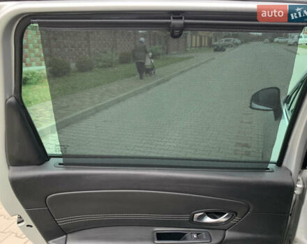 Серый Рено Сценик, объемом двигателя 1.5 л и пробегом 209 тыс. км за 7400 $, фото 16 на Automoto.ua