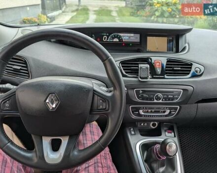 Сірий Рено Сценік, об'ємом двигуна 1.46 л та пробігом 218 тис. км за 6800 $, фото 4 на Automoto.ua