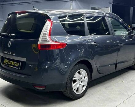 Серый Рено Сценик, объемом двигателя 1.5 л и пробегом 380 тыс. км за 6500 $, фото 5 на Automoto.ua