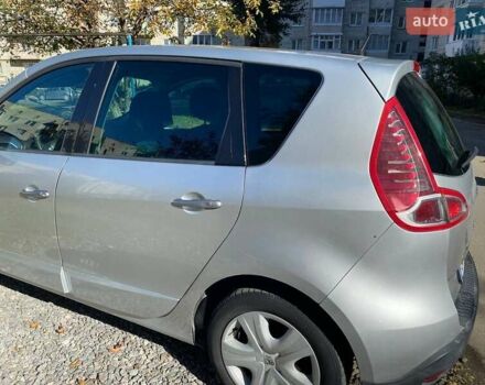 Серый Рено Сценик, объемом двигателя 1.5 л и пробегом 176 тыс. км за 6299 $, фото 35 на Automoto.ua