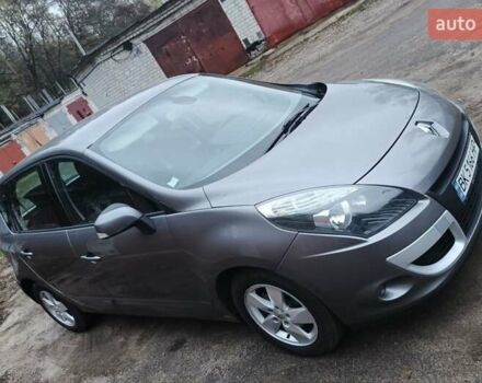 Серый Рено Сценик, объемом двигателя 1.5 л и пробегом 222 тыс. км за 7000 $, фото 11 на Automoto.ua