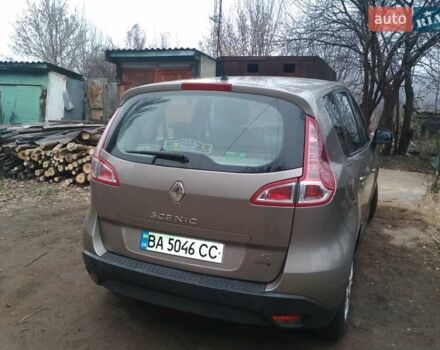 Серый Рено Сценик, объемом двигателя 1.5 л и пробегом 227 тыс. км за 7100 $, фото 11 на Automoto.ua