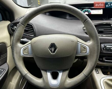 Серый Рено Сценик, объемом двигателя 2 л и пробегом 165 тыс. км за 7800 $, фото 10 на Automoto.ua