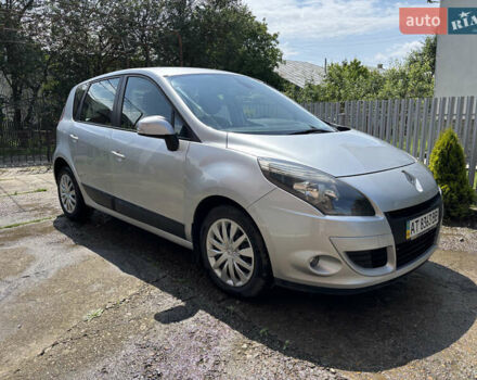 Серый Рено Сценик, объемом двигателя 1.6 л и пробегом 358 тыс. км за 6700 $, фото 1 на Automoto.ua