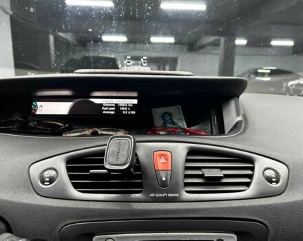 Серый Рено Сценик, объемом двигателя 1.5 л и пробегом 380 тыс. км за 6500 $, фото 9 на Automoto.ua